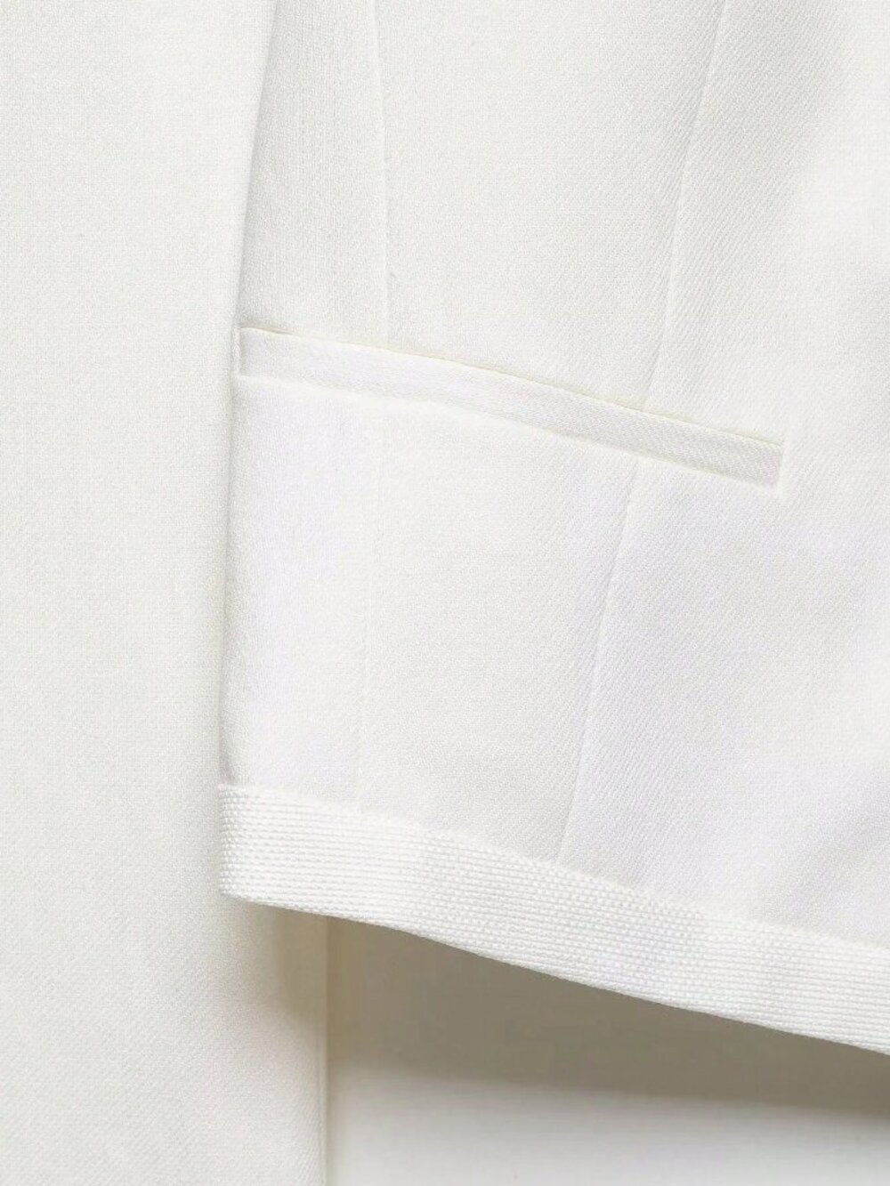 White Casual Women's Minimalist Versatile Patchwork Short Jacket - Picture 10 of 11